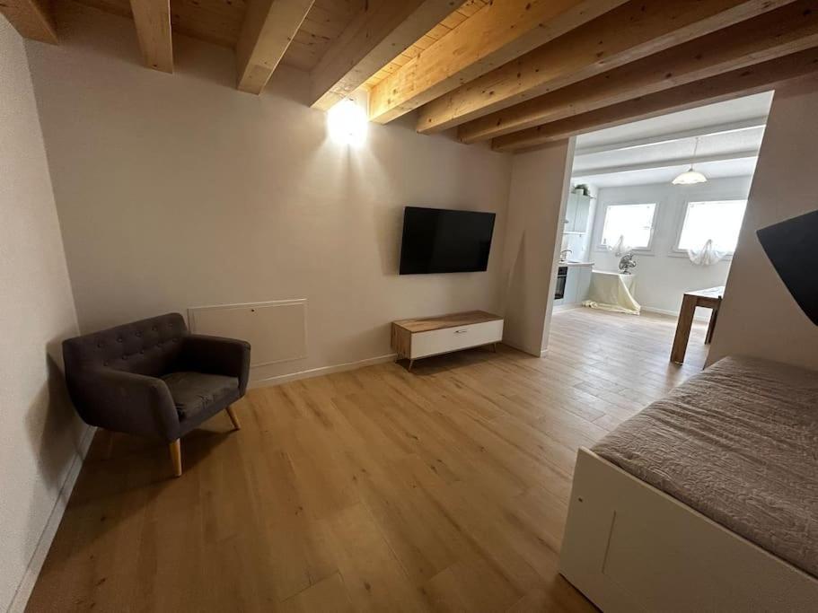 Appartement Casa Rielta, Tram E Parking à Mestre Extérieur photo