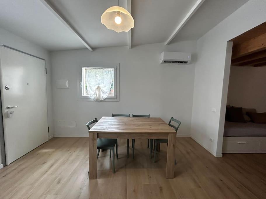 Appartement Casa Rielta, Tram E Parking à Mestre Extérieur photo
